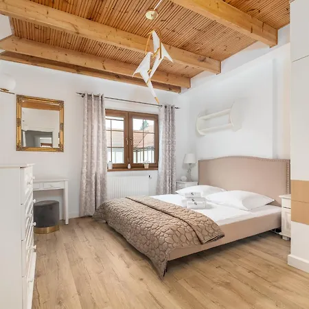 Nadmorska רוגובו