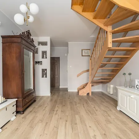 Nadmorska * רוגובו