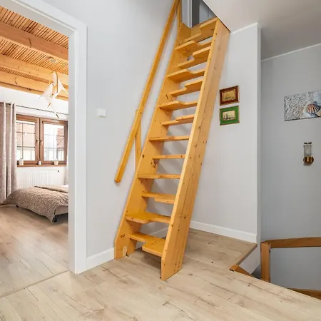 Nadmorska רוגובו